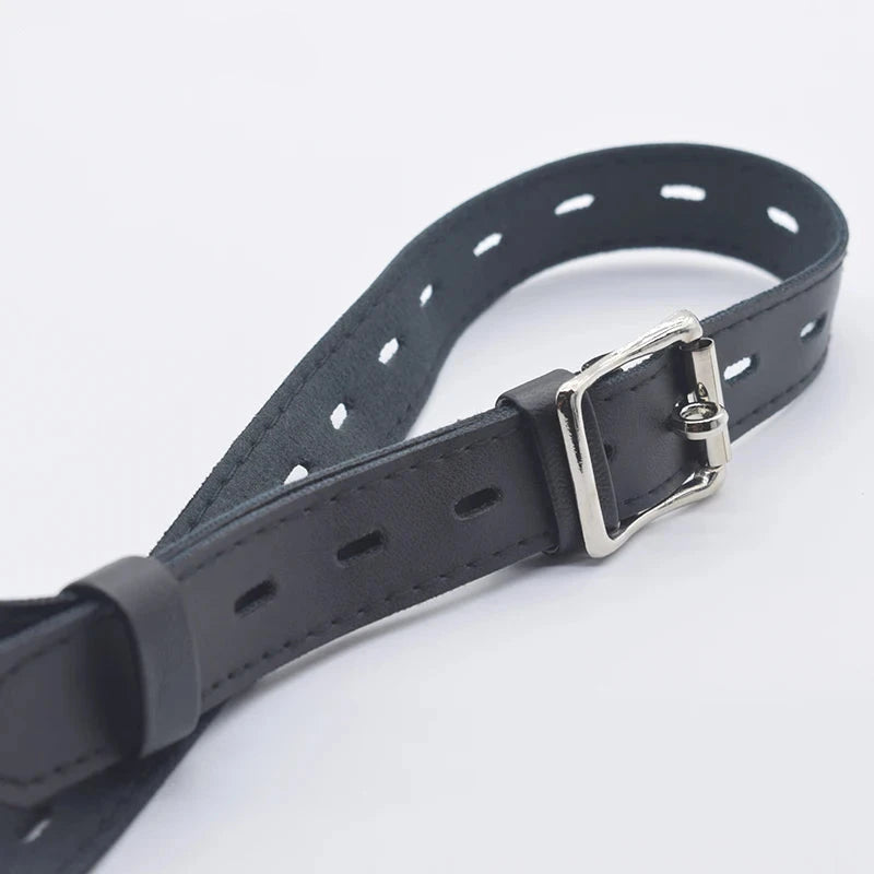 Cage de chastete courbee en metal avec ceinture amovible