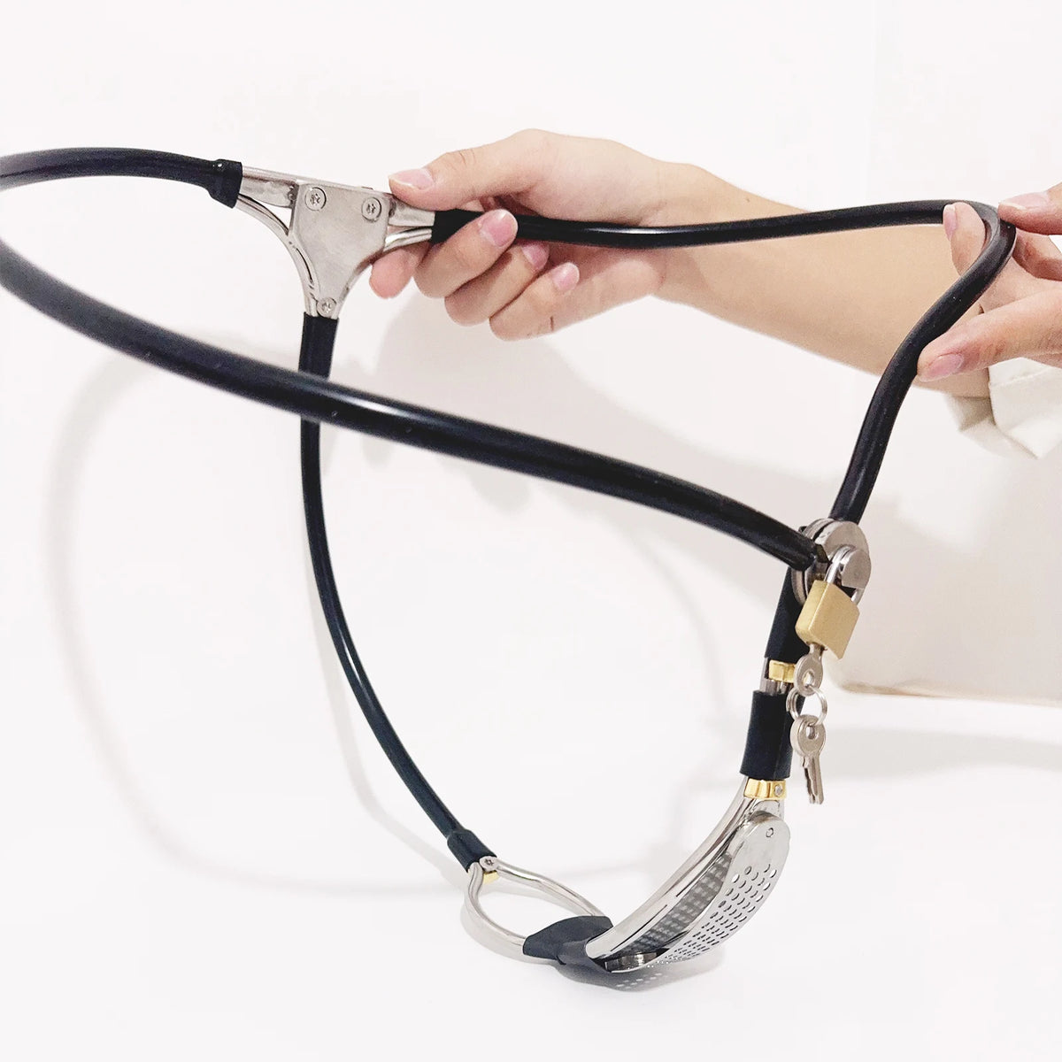 Ceinture de chastete femme minimaliste 