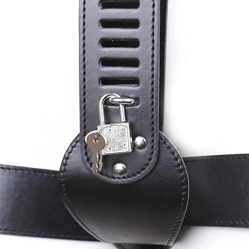 Ceinture de chastete harnais pour femme 