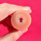 Cage de chasteté inversée en métal avec gode en silicone coloré amovible