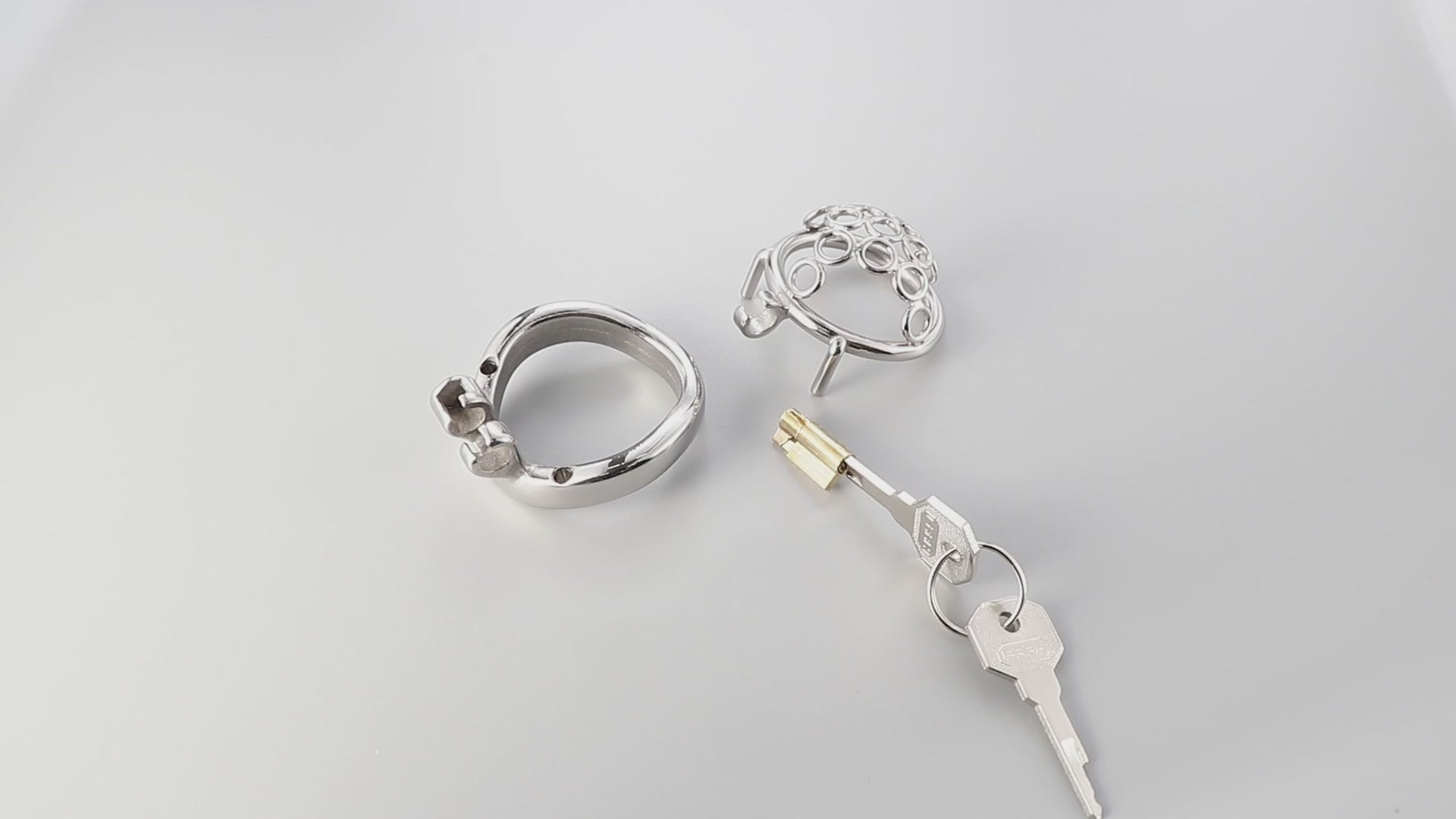 mini cage de chastete anneaux soudes 